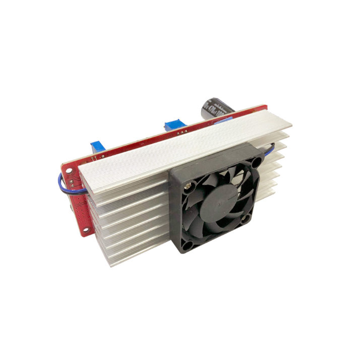Regulador / Estabilizador ascendente de voltaje 1500W 30A
