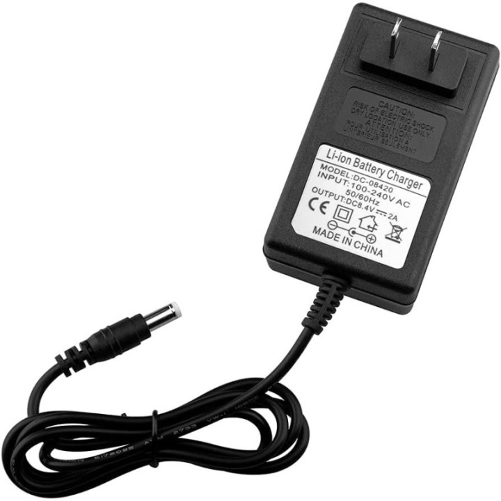 Fuente de Energia 8.4V 1-2A